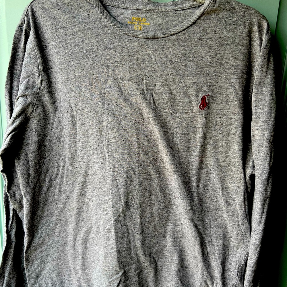 Men’s long sleeve soft cotton heathered grey Polo tee in perfect condition